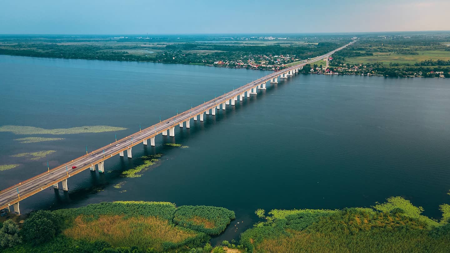 Російські військові планують підірвати Антонівський міст, - експерт