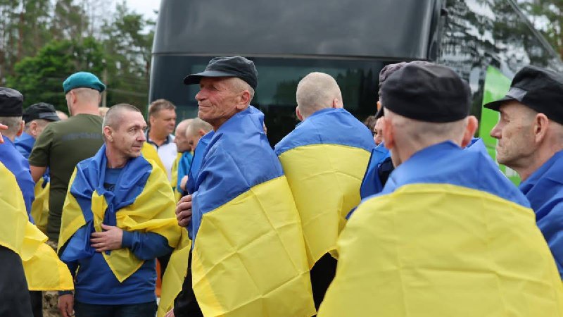 Сьогодні з російського полону повернулися троє військовослужбовців з Херсонщини