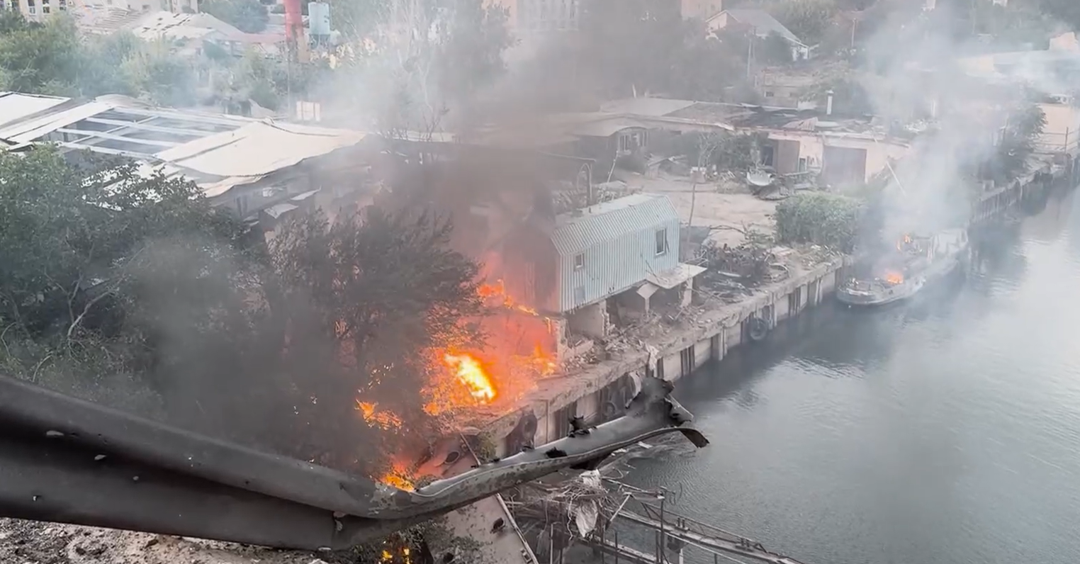 У Херсоні рух транспорту через міст обмежено – Шанько