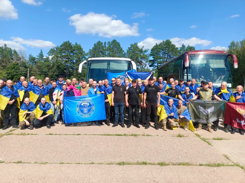 З російського полону додому повернулися троє захисників з Херсонщини