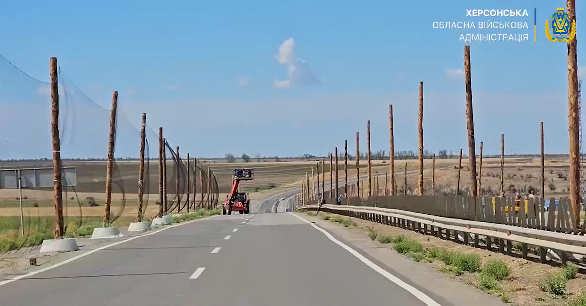 Мільйон гривень – така вартість облаштування антидроновими сітками 1 кілометра доріг