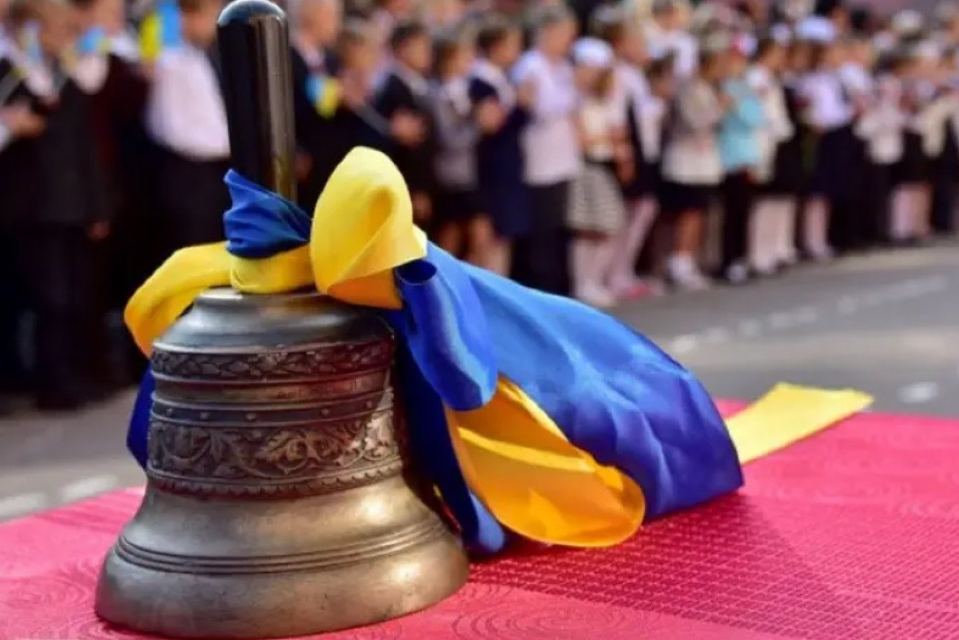 На Херсонщині у змішаному форматі розпочали навчання майже 740 дітей