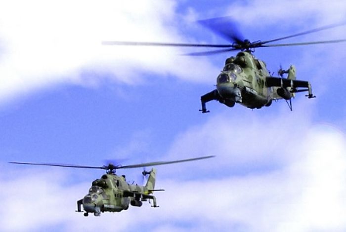 Президент відзначив 11-ту бригаду армійської авіації «Херсон» Президент відзначив 11-ту бригаду армійської авіації «Херсон»