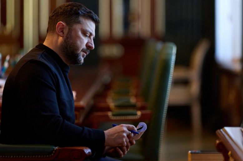 Шість населених пунктів Херсонщини у важких енергетичних умовах, – Зеленський