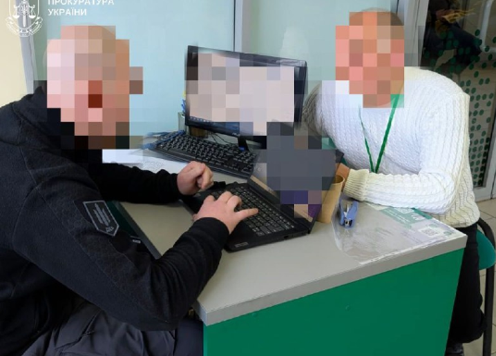 На Херсонщині викрито схему незаконного обміну водійських посвідчень