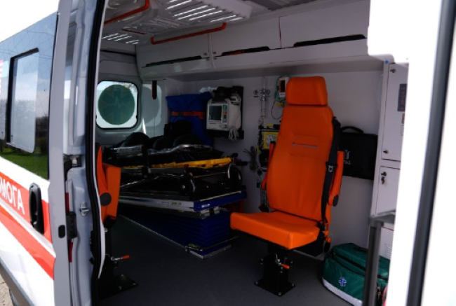 Херсонщина отримала реанімаційні автомобілі для надання екстреної медичної допомоги