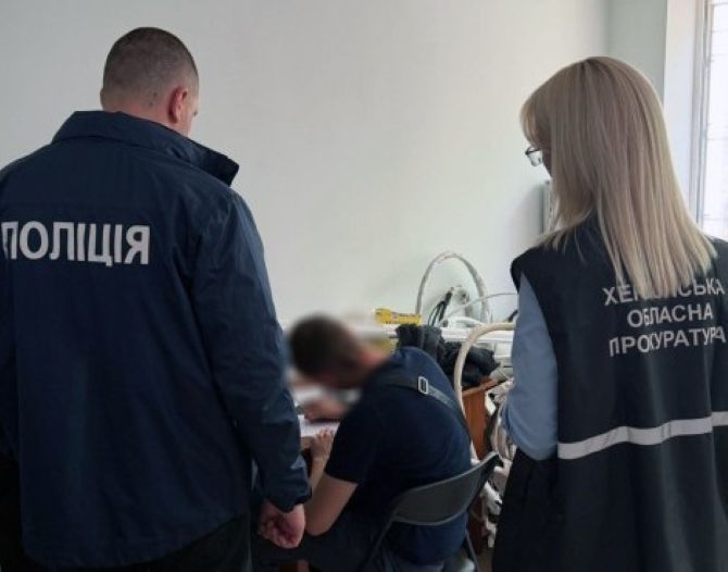 Керівнику компанії, яка будувала протирадіаційне укриття в Шуменському мікрорайоні, оголосили підозру