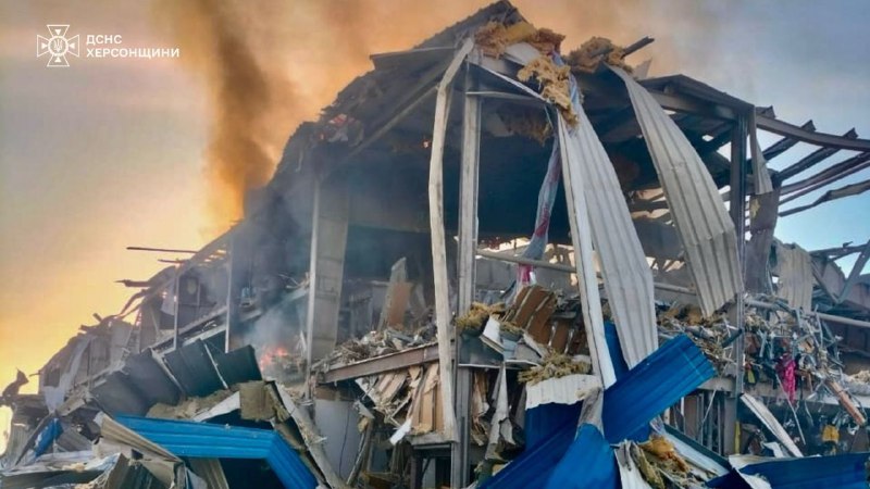 Сьогодні по Херсону було завдано авіаудар