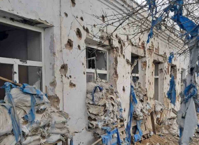 Окупаційні війська обстріляли заклад охорони  здоровʼя на Херсонщині