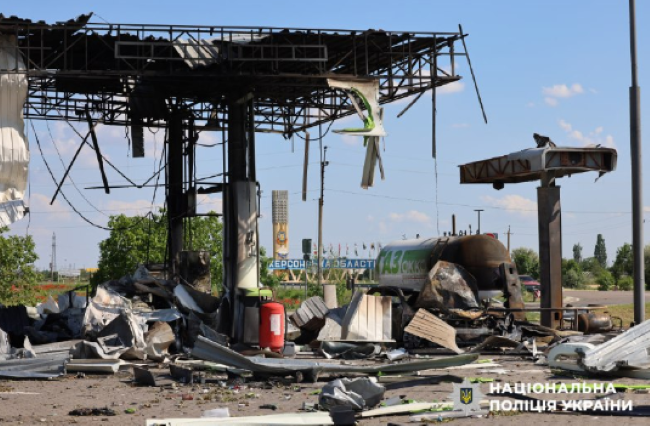 У Херсоні внаслідок атаки на АЗС постраждав працівник станції